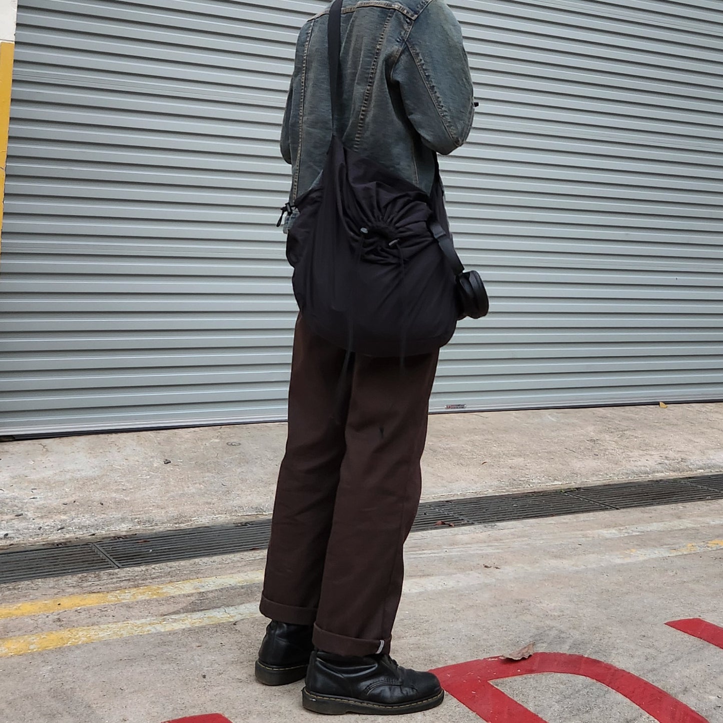 Andrew Drawstring Bag (Black)